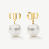 Signature Pearl Drop earrings